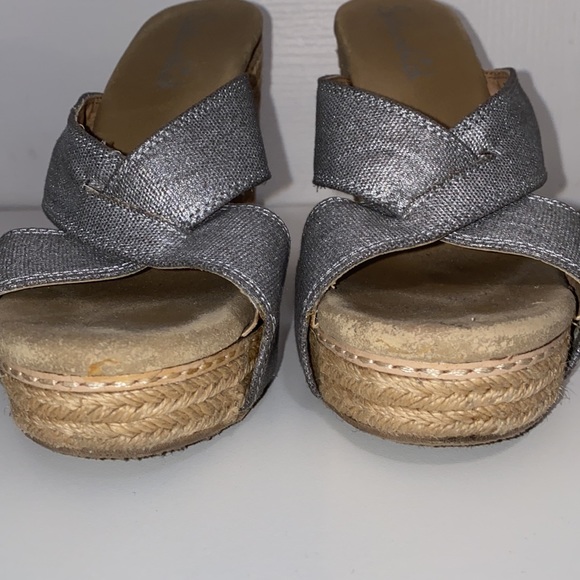 Splendid Silver Strap Wedges - Picture 6 of 6